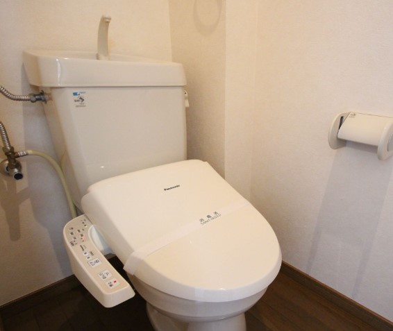 トイレ　ゆったりとした空間のトイレです