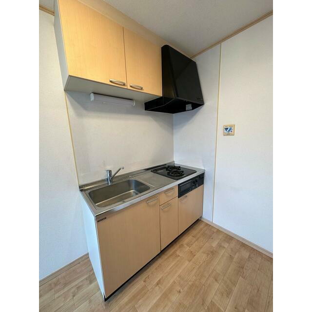 キッチン　参考写真（同物件別部屋）