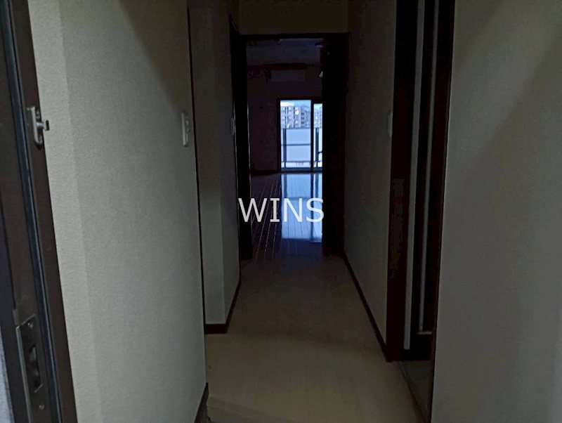 玄関　別部屋参考写真です。