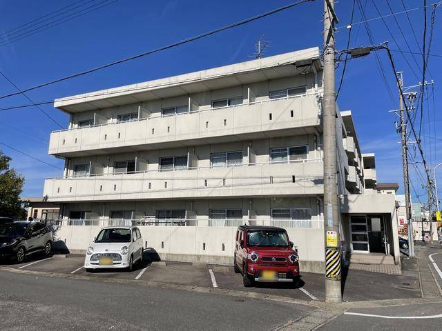建物外観　全室南向きでうれしい物件です。