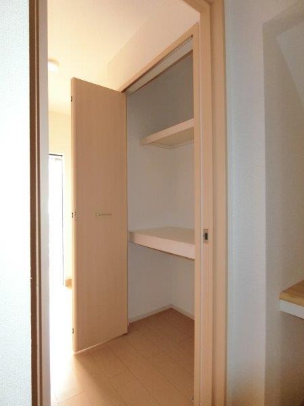 収納　図面と現状に相違がある場合には現状を優先