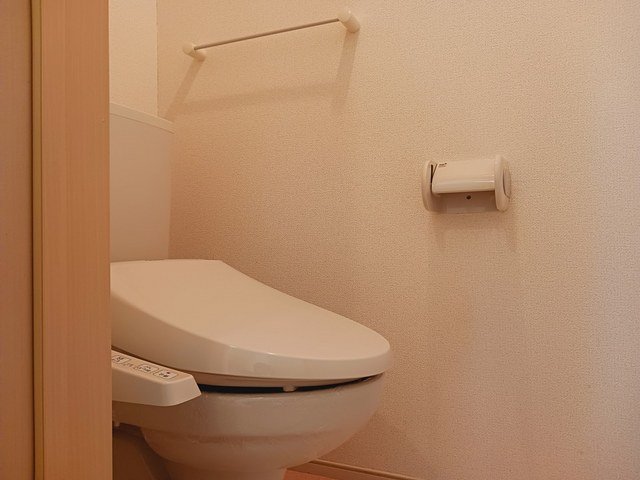 トイレ　ゆったりとした空間のトイレです