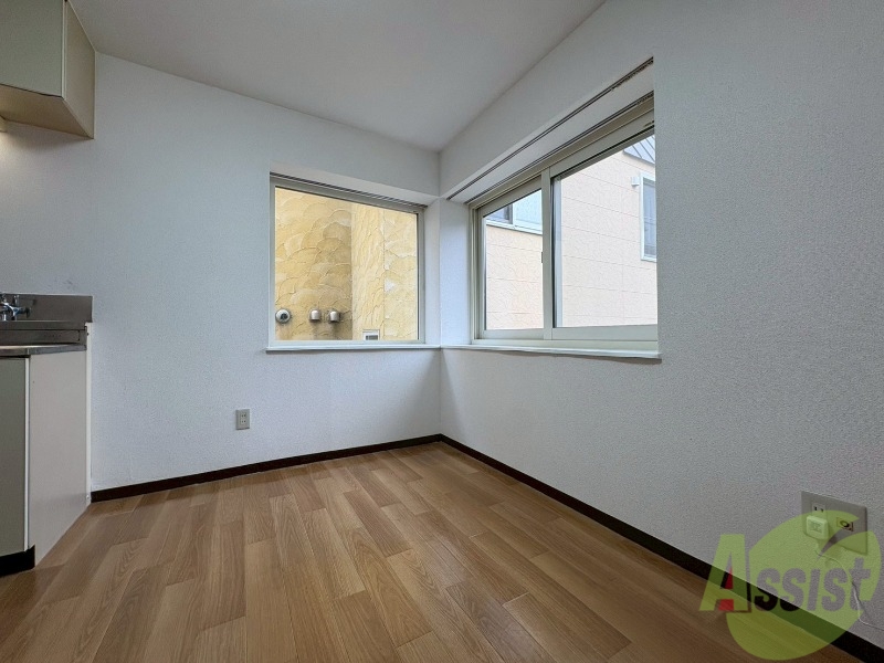 居室・リビング　広くてキレイなお部屋が広がっていて、充実した生活が送れそう。