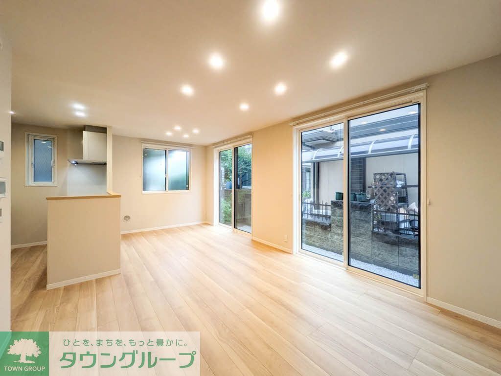 居室・リビング　★お部屋探しは株式会社タウンハウジング東京まで★
