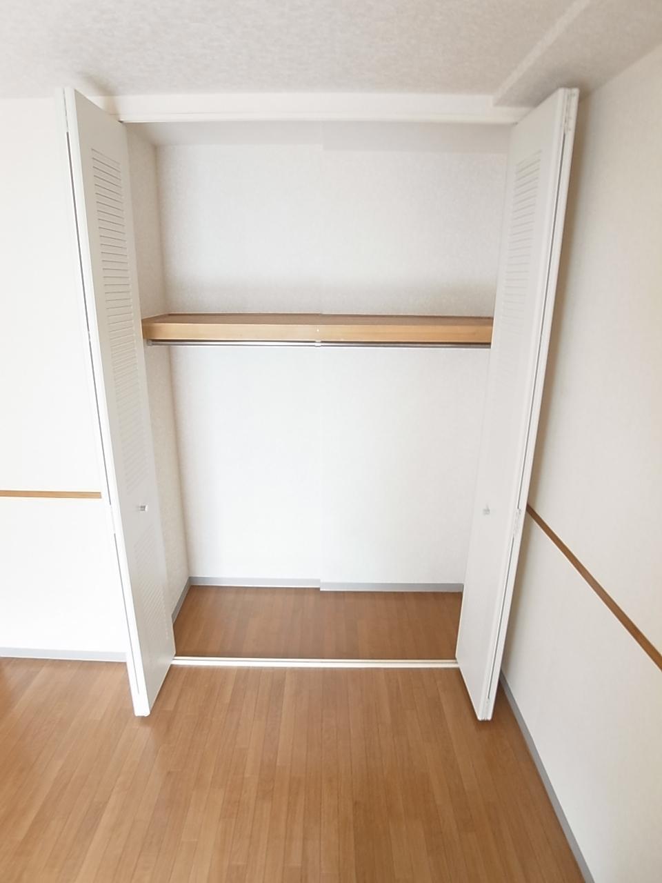 収納　収納たっぷりのクローゼット