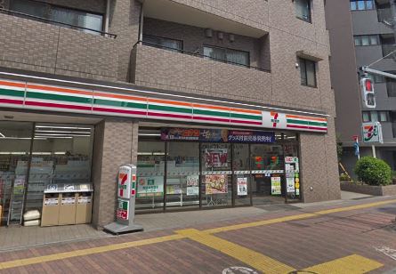 コンビニ　セブンイレブン 文京小石川4丁目店（コンビニ）まで497m