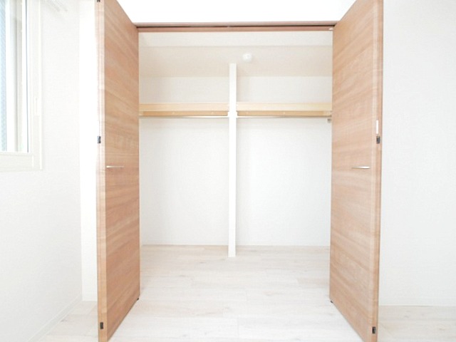 収納　クローゼットが各部屋にあります♪