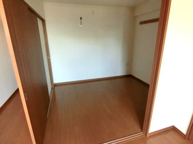 その他　洋室2　約4.5帖