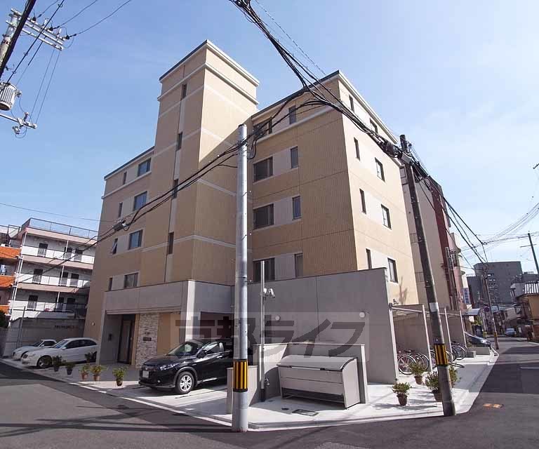 建物外観　２０１６年完成の鉄筋コンクリートマンション！インターネ...