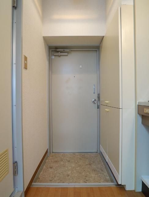 玄関　別部屋参考写真