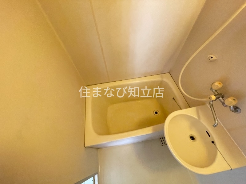 バス・シャワールーム　同型別部屋写真