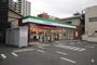 コンビニ　ファミリーマート 八王子寺町店（コンビニ）まで112m