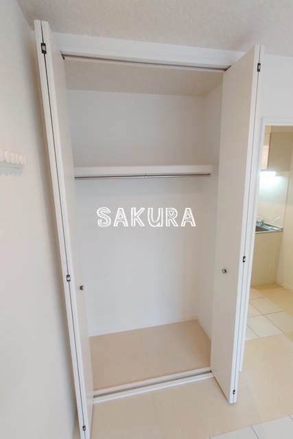 収納　お荷物の多い方でも安心のクローゼット付き♪