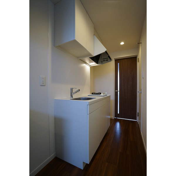 キッチン　同じ建物の別なお部屋