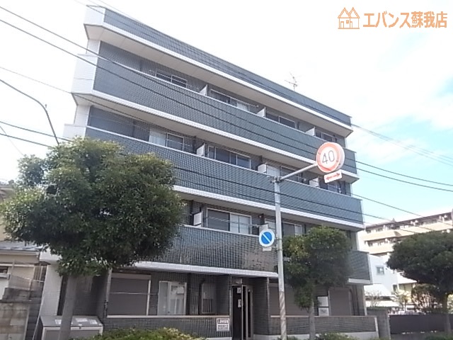 建物外観　落ち着いた雰囲気の外観です