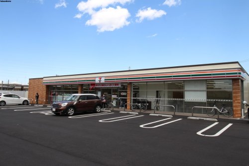 コンビニ　セブンイレブン 柏豊四季台団地前店（コンビニ）まで283m
