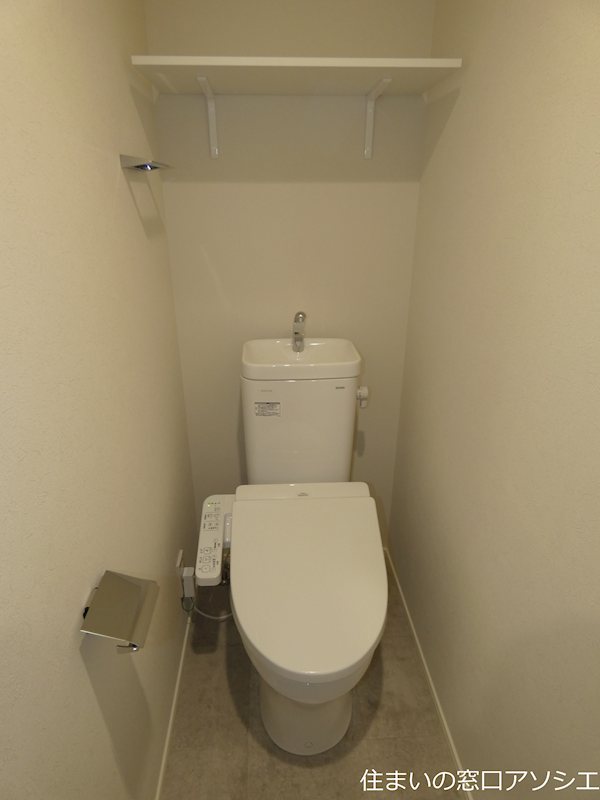 トイレ　※写真は同型タイプイメージになります。
