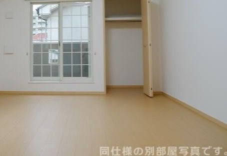 エスポワールの居間写真