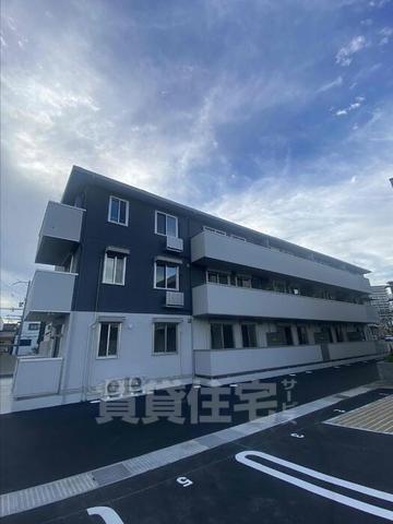 地下鉄東西線 六地蔵駅 徒歩5分 築3年