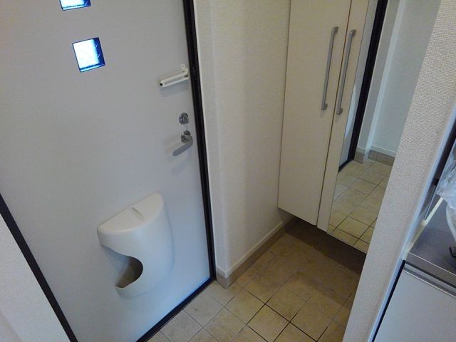 セレノ・アロッジオの玄関写真