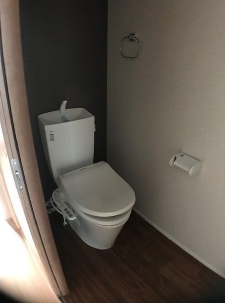 トイレ　図面と現状に相違がある場合には現状を優先