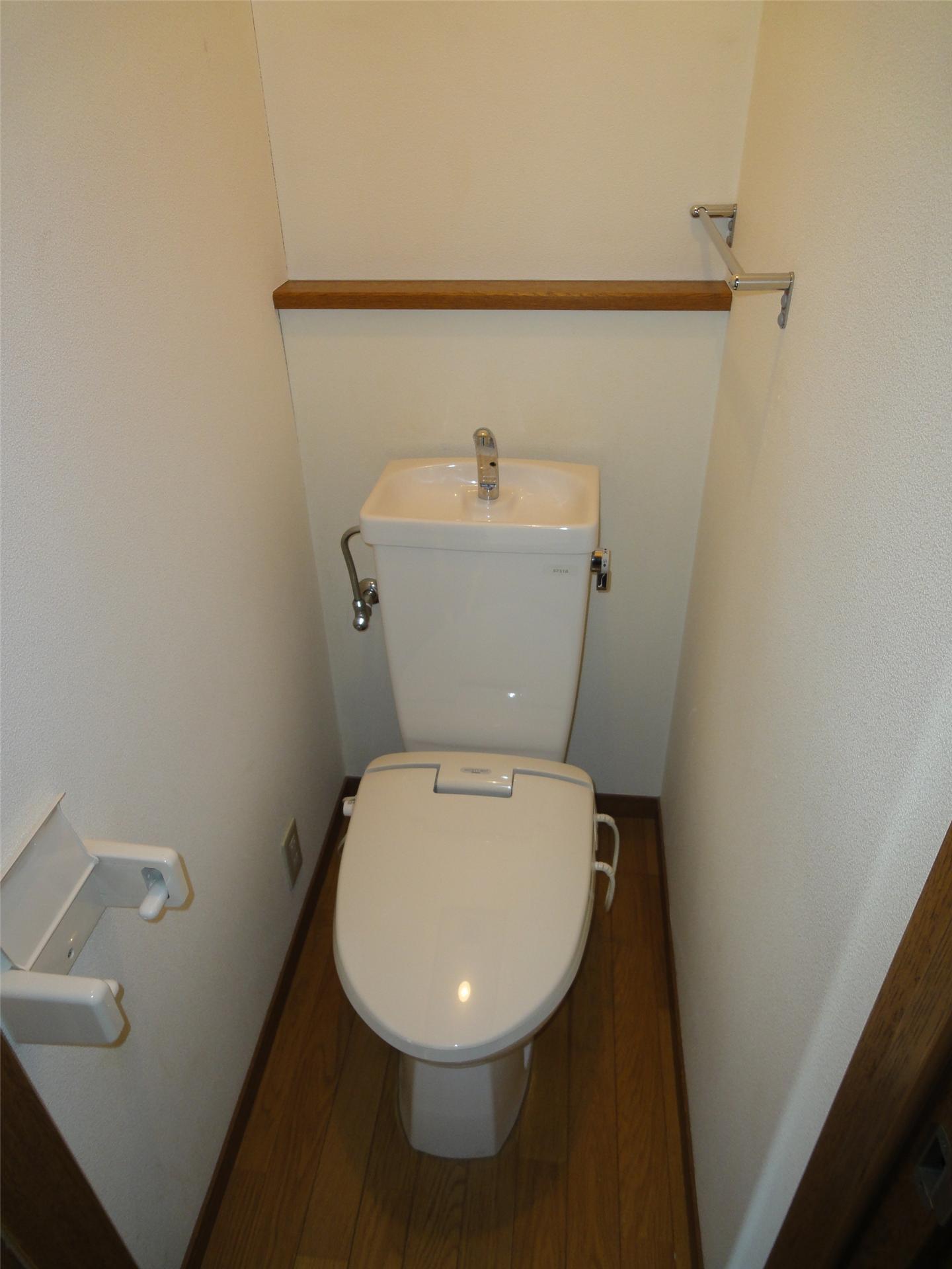 フラッツ17のトイレ写真