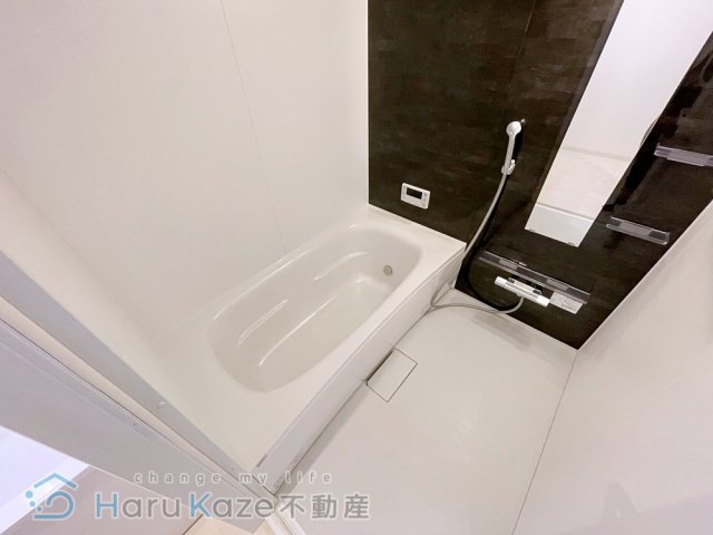 名鉄名古屋本線 本笠寺駅 徒歩7分 3階建 築1年の風呂写真
