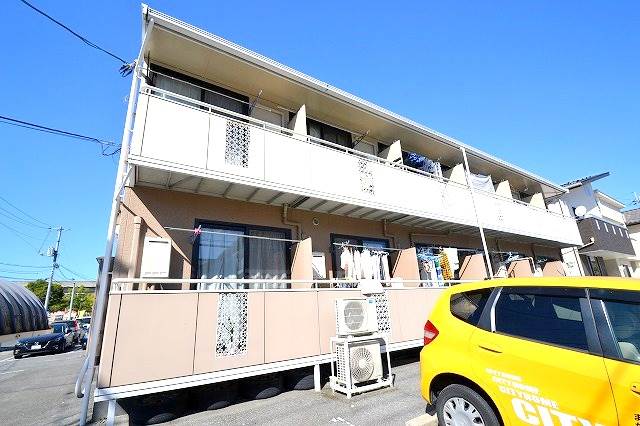 ヴァンセーヌ今村 B棟の外観写真