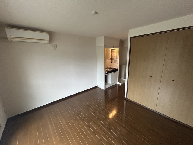 居室・リビング　別部屋参考写真