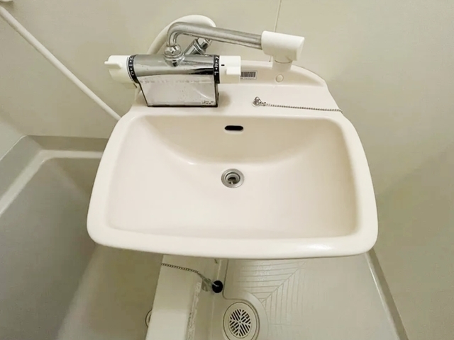 洗面設備　同仕様参考写真