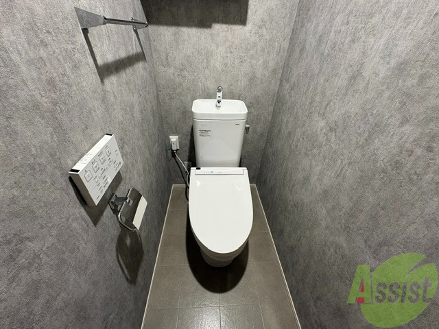 トイレ　トイレは、シャワートイレとなっております。