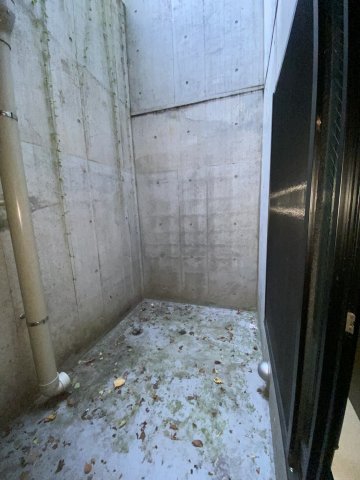 ＪＲ総武線 千葉駅 バス乗車時間：15分 最寄りバス停で下車 徒歩5分 4階建 築11年の内装写真