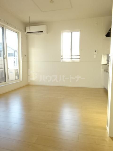 ＪＲ常磐線 北柏駅 2階建 築9年の居間写真