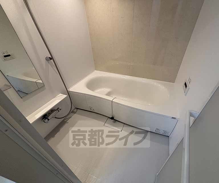 ＪＲ東海道本線 瀬田駅 徒歩24分 2階建 築2年の風呂写真