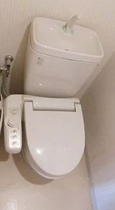 トイレ　コンパクトで使いやすいトイレです