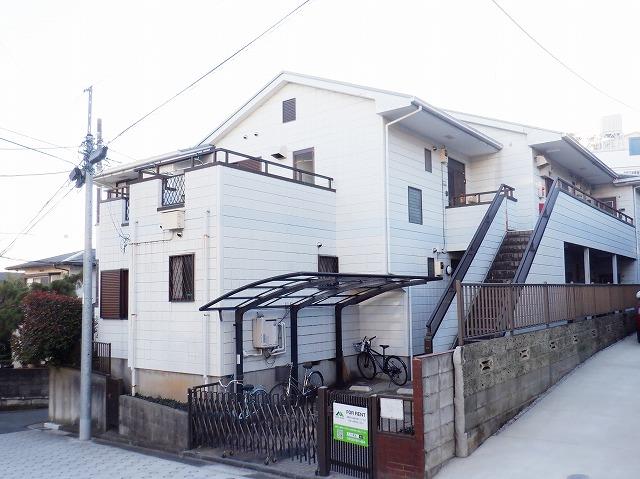 建物外観　ビー・ハイブ岸谷