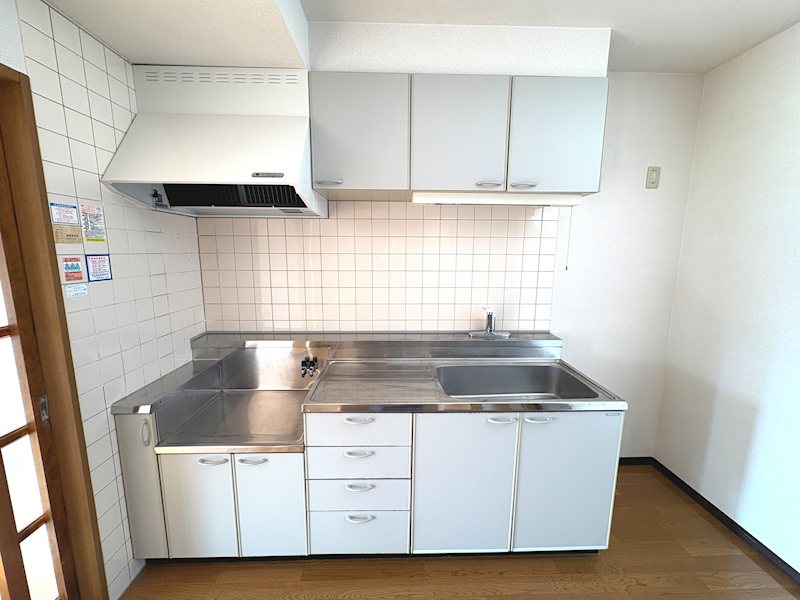 タカーラ・ハーヴェスト壱番館のキッチン写真