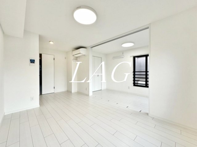 居室・リビング　洋室のお部屋です。