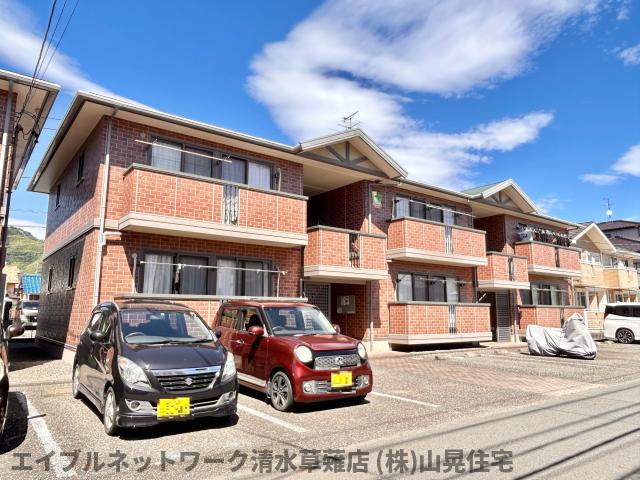建物外観　外観は落ち着いています
