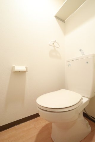 【エクセレント上新11のトイレ】