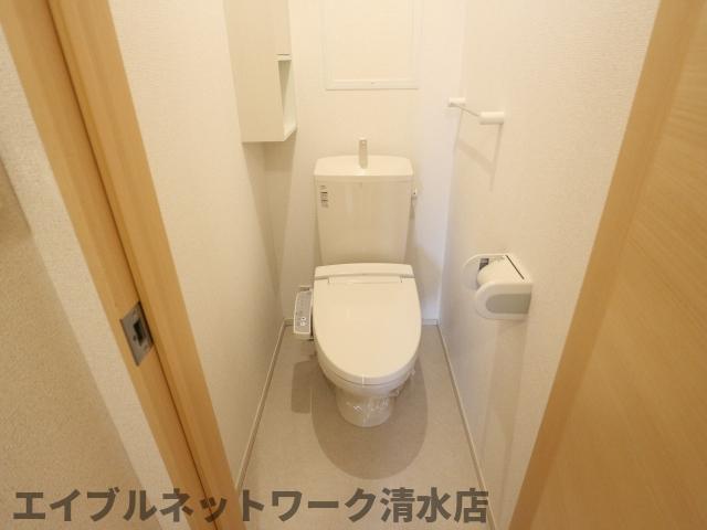 【静岡市清水区船越のアパートのトイレ】