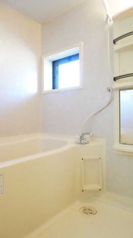 バス・シャワールーム　図面と現状に相違がある場合には現状を優先