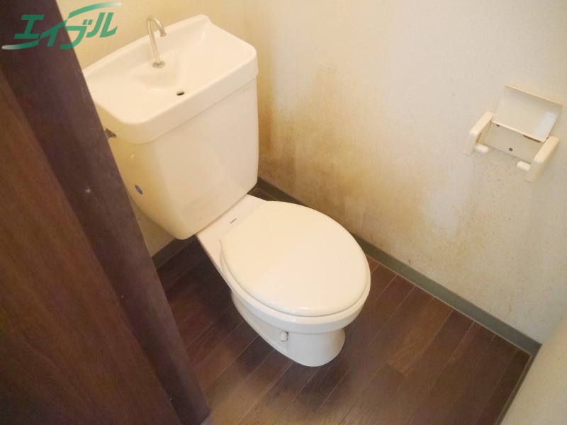 トイレ　同物件別室画像