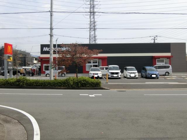 飲食店　マクドナルド 長泉桜堤店（飲食店）まで358m