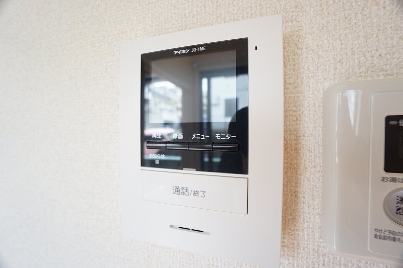 セキュリティ　室内で訪問者を確認できます。