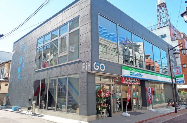 コンビニ　ファミリーマート大田上池台店（コンビニ）まで173m
