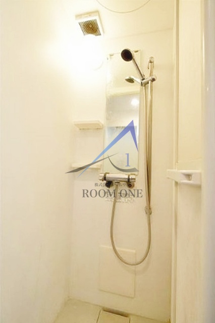 バス・シャワールーム　シャワールームです。