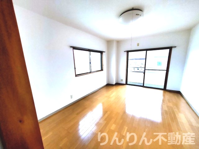 居室・リビング　居間です