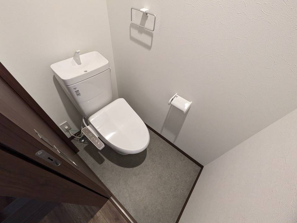 トイレ　トイレ