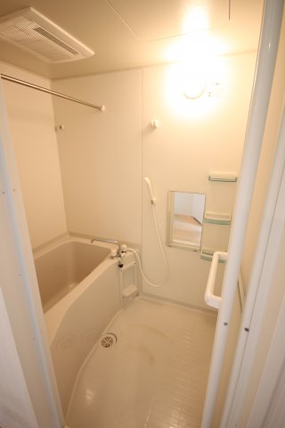 バス・シャワールーム　他部屋参考写真
